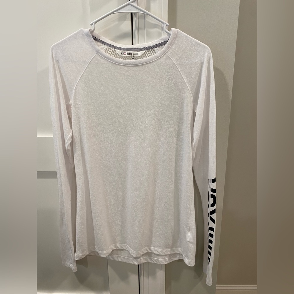 Victoria’s Secret Sport White Top